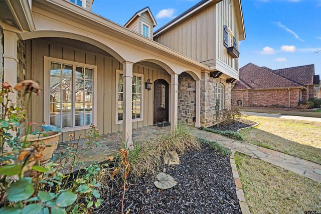 2305 Woodlands Dr., Tyler, TX 75703