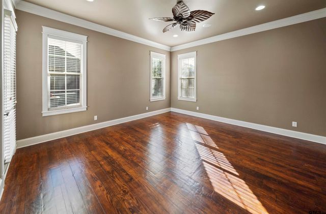 2305 Woodlands Dr., Tyler, TX 75703