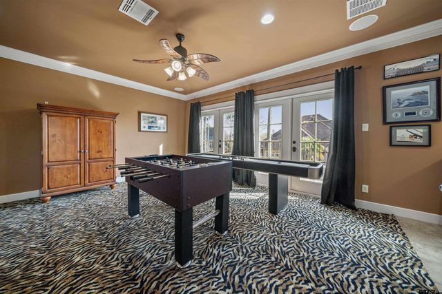 2305 Woodlands Dr., Tyler, TX 75703