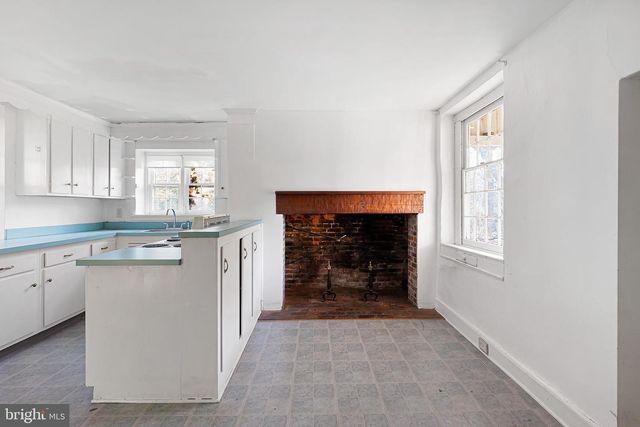 547 CONCORD RD, Glen Mills, PA 19342