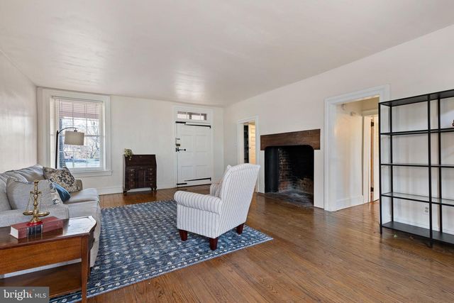 547 CONCORD RD, Glen Mills, PA 19342