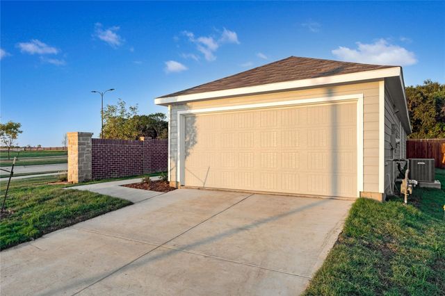 7512 Woodpecker Drive, Mckinney, TX 75071