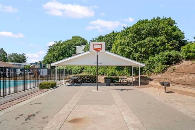 9902 Jamacha Boulevard SPC 81, Spring Valley, CA 91977