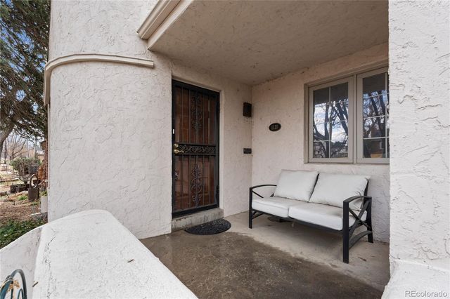 1121 Hudson Street, Denver, CO 80220