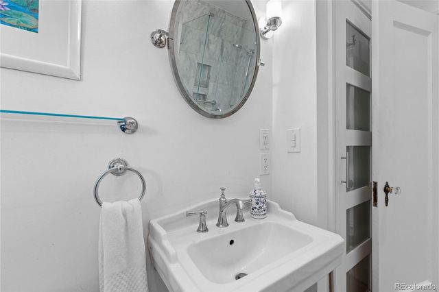 1121 Hudson Street, Denver, CO 80220