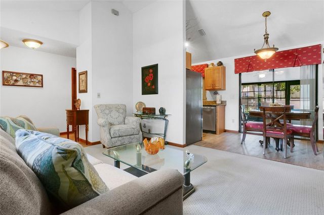 5458 AEOLUS WAY, Orlando, FL 32808