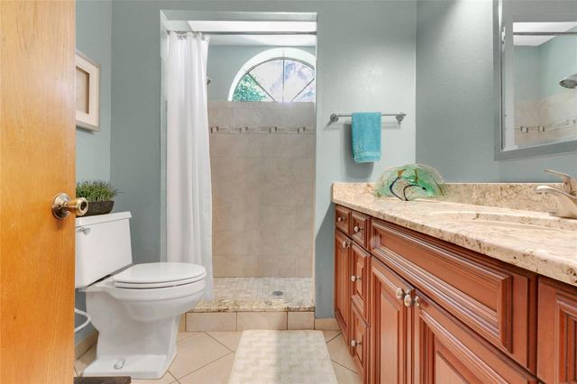 5458 AEOLUS WAY, Orlando, FL 32808