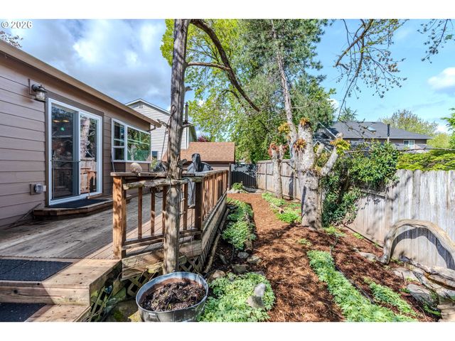 481 Se 43RD Cir, Troutdale, OR 97060