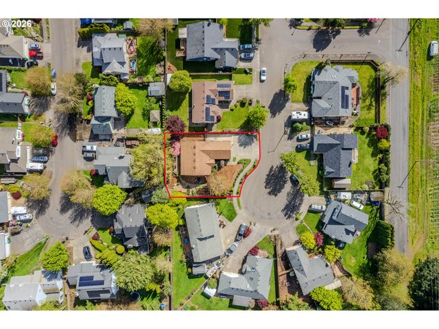 481 Se 43RD Cir, Troutdale, OR 97060