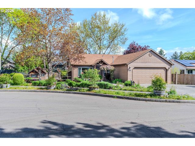 481 Se 43RD Cir, Troutdale, OR 97060