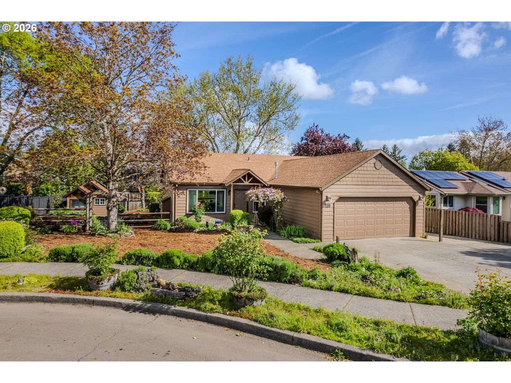 481 Se 43RD Cir, Troutdale, OR 97060