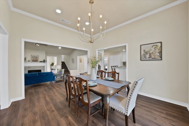 2814 Marquis Circle E, Arlington, TX 76016