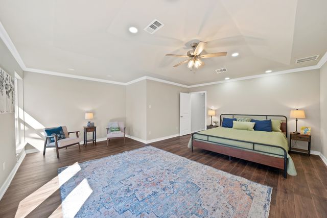 2814 Marquis Circle E, Arlington, TX 76016