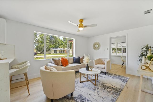 17 PALMIRA ROAD, Debary, FL 32713