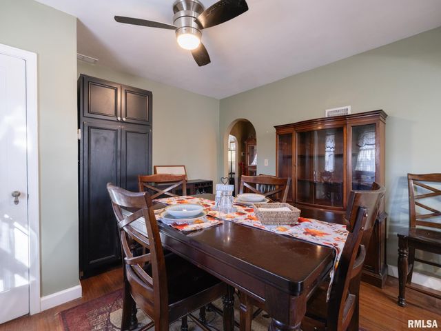 820 W SHENANDOAH Drive, Peoria, IL 61614