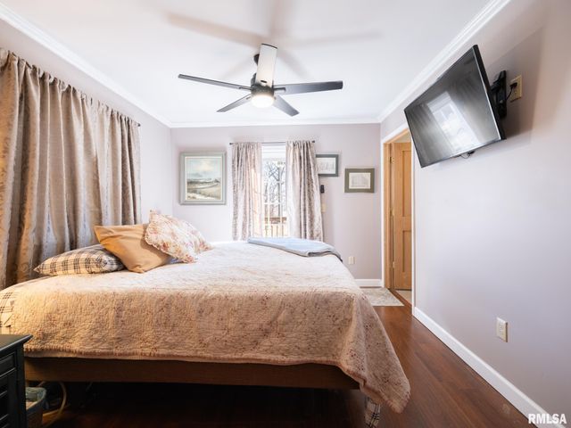 820 W SHENANDOAH Drive, Peoria, IL 61614