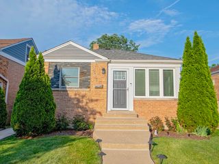 2535 West Street, River Grove, IL 60171