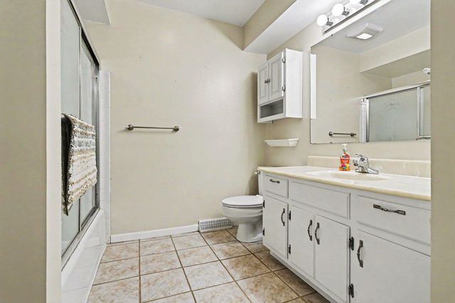 58418 Hilly Lane, Elkhart, IN 46517