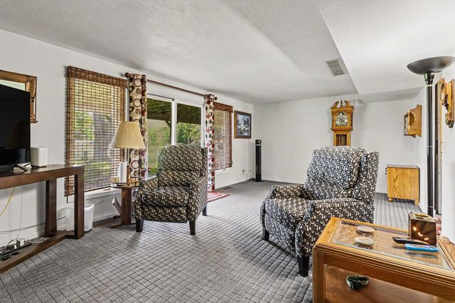 58418 Hilly Lane, Elkhart, IN 46517