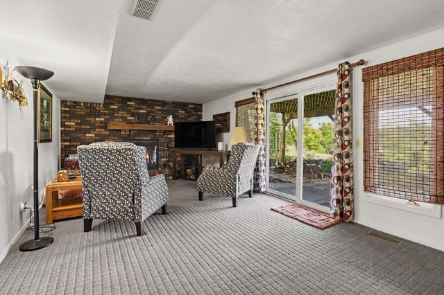 58418 Hilly Lane, Elkhart, IN 46517