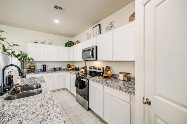 5869 E DEMETER Drive, Florence, AZ 85132