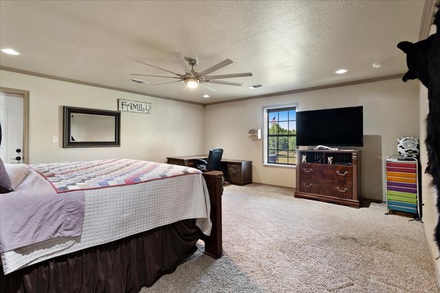 2898 County Road 4720, Leonard, TX 75452