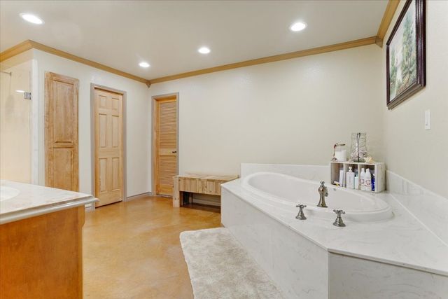 2898 County Road 4720, Leonard, TX 75452