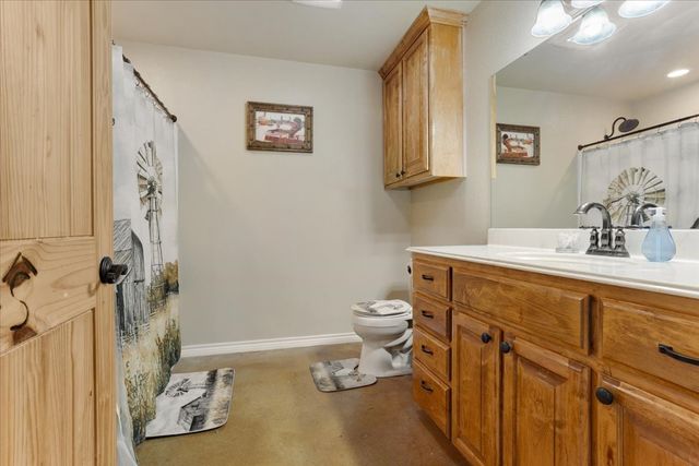 2898 County Road 4720, Leonard, TX 75452