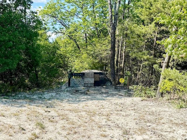 2898 County Road 4720, Leonard, TX 75452