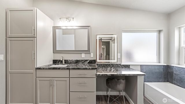 45105 N 280 PR NE, Benton City, WA 99320