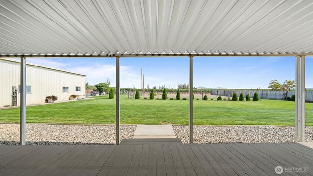 45105 N 280 PR NE, Benton City, WA 99320