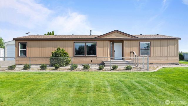45105 N 280 PR NE, Benton City, WA 99320