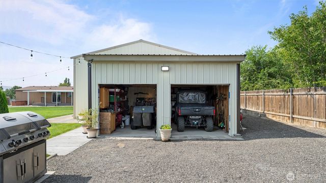 45105 N 280 PR NE, Benton City, WA 99320