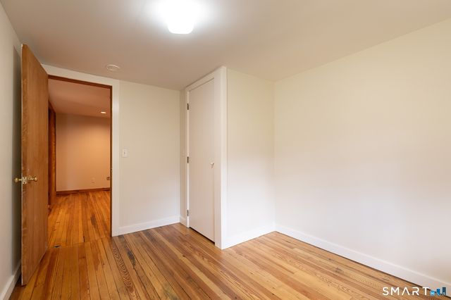 1 Long Wall Road, Redding, CT 06896