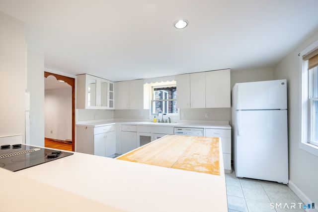 1 Long Wall Road, Redding, CT 06896