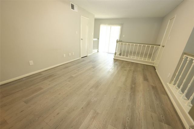 11201 Lynbrook Drive 3703, Houston, TX 77042