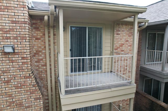 11201 Lynbrook Drive 3703, Houston, TX 77042