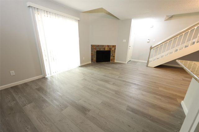 11201 Lynbrook Drive 3703, Houston, TX 77042
