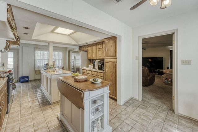 102 Lei CT, Bastrop, TX 78602