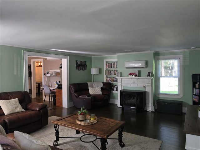 9305 Eclipse DR, Suffolk, VA 23433