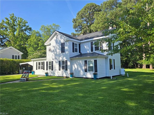 9305 Eclipse DR, Suffolk, VA 23433