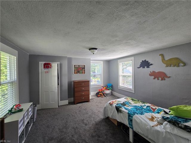 9305 Eclipse DR, Suffolk, VA 23433