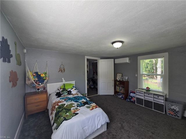 9305 Eclipse DR, Suffolk, VA 23433