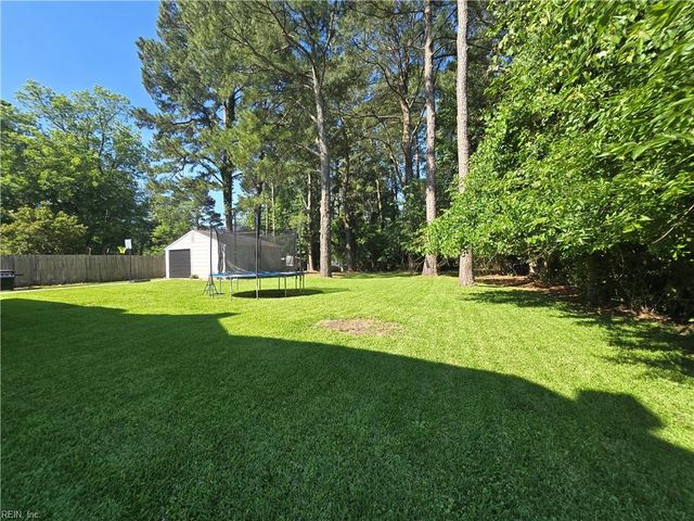 9305 Eclipse DR, Suffolk, VA 23433