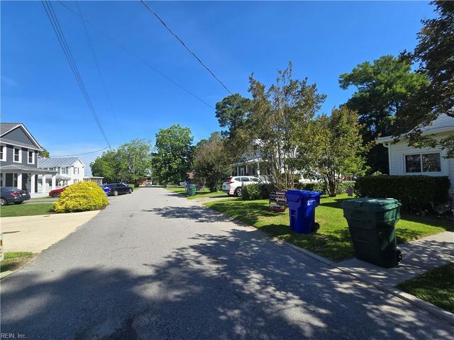 9305 Eclipse DR, Suffolk, VA 23433