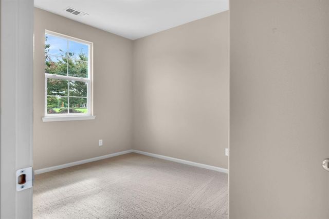 5439 Duck Walk Way, Sacramento, CA 95835