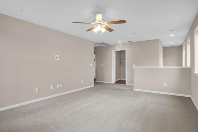 5439 Duck Walk Way, Sacramento, CA 95835