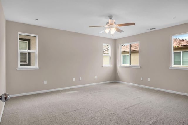 5439 Duck Walk Way, Sacramento, CA 95835