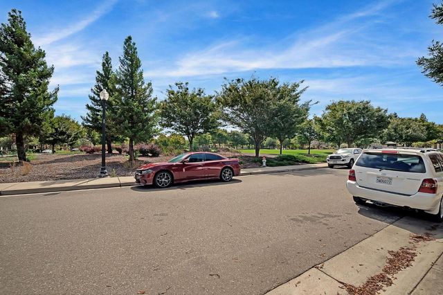 5439 Duck Walk Way, Sacramento, CA 95835