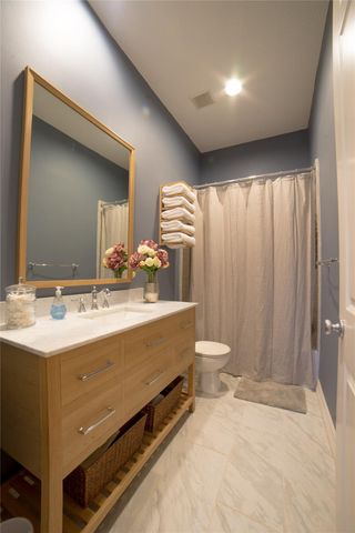 1611 Mcdonald Street, Houston, TX 77007